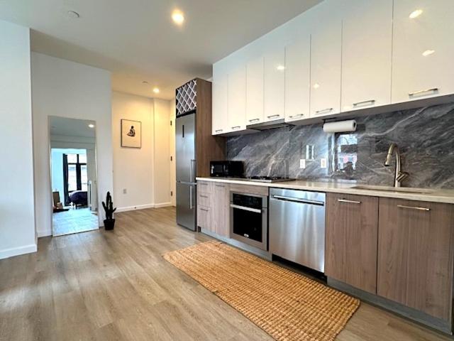 Huge Modern 2 Bedroom In Little Italy Appartamento New York